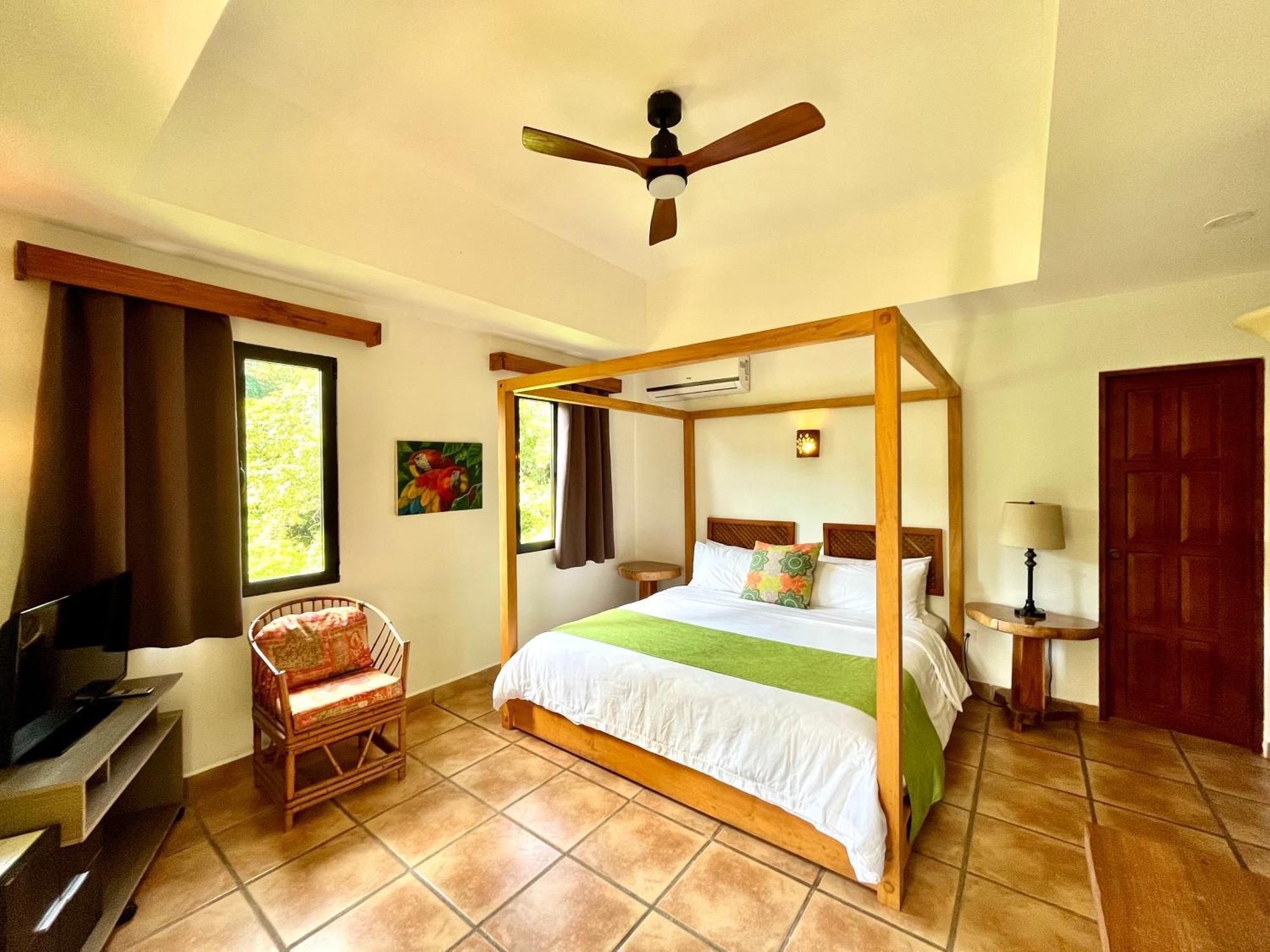Cantarana Hotel 3*