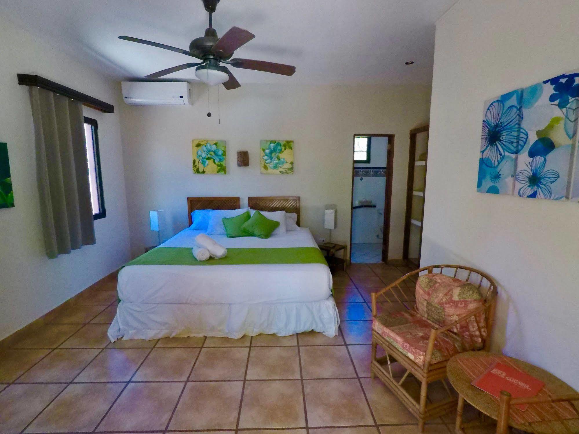 Hotel Cantarana 3*